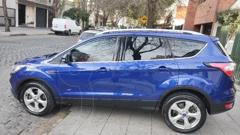 Ford Kuga Titanium 2.0 4x4 usado (2018) color Azul precio $23.900.000