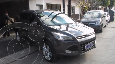 Ford Kuga 2.0L Titanium 4x4 usado (2016) color Gris precio $3.799.900