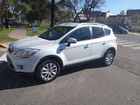 Ford Kuga Trend usado (2013) color Blanco Polar precio $14.200.000