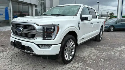 Ford Lobo HEV Limited usado (2023) color Blanco financiado en mensualidades(enganche $263,200 mensualidades desde $28,715)