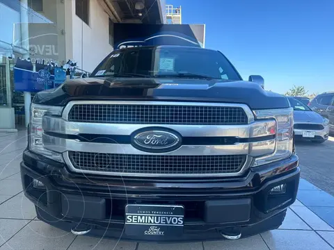 Ford Lobo Platinum Crew Cab 4x4 usado (2018) color Vino precio $769,000