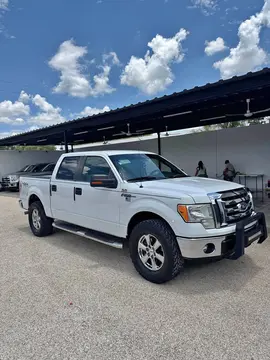 Ford Lobo Lariat 4x4 Cabina Doble usado (2012) color Blanco precio $275,000