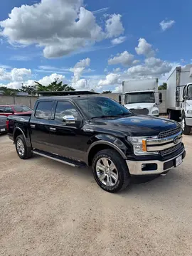 Ford Lobo Doble Cabina XLT 4x4 V8 usado (2018) color Negro precio $540,000