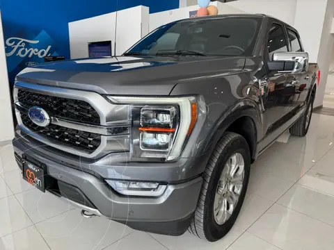 Ford Lobo Platinum usado (2023) color Gris Oscuro precio $1,329,000