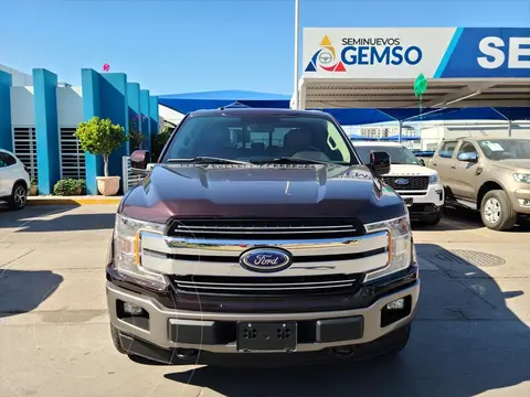 Ford Lobo Lariat Crew Cab 4x4 usado (2018) color Vino precio $670,000