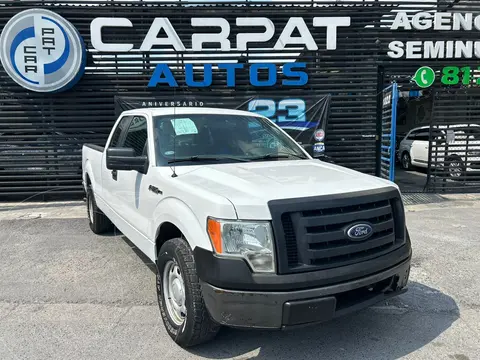 Ford Lobo Doble Cabina Platinum Limited usado (2017) color Blanco precio $189,000