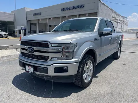 Ford Lobo Platinum Crew Cab 4x4 usado (2018) color Plateado precio $638,000