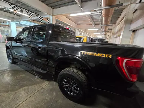 Ford Lobo Platinum Crew Cab 4x4 usado (2023) color Negro precio $1,198,000