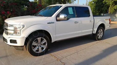 Ford Lobo PLATINUM CREW CAB 4X4 3.5L GTDI usado (2019) color Blanco precio $730,000