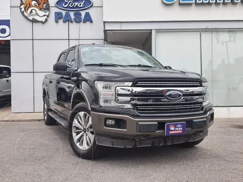 Ford Lobo Lariat Crew Cab 4x4 usado (2018) color Negro precio $575,000