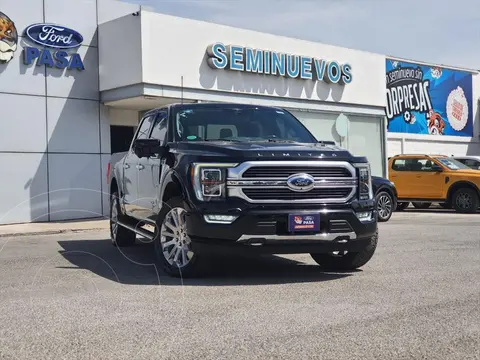 Ford Lobo Lariat Crew Cab 4x4 usado (2023) color Negro precio $1,217,700