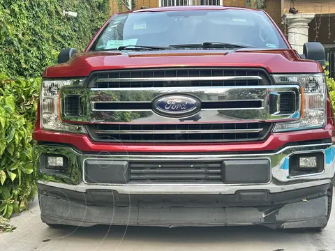 Ford Lobo Doble Cabina XLT 4x2 V8 usado (2018) color Marron precio $595,000