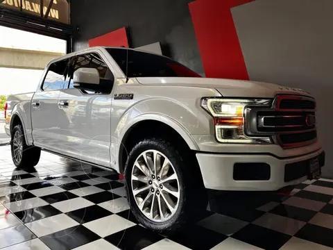 Ford Lobo Doble Cabina Platinum Limited usado (2018) color Blanco precio $679,000