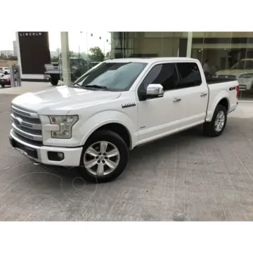 Ford Lobo Doble Cabina Platinum 4x4 usado (2017) color Blanco precio $539,000