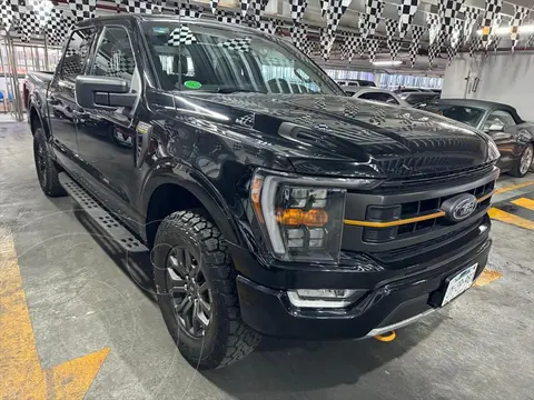 Ford Lobo Lariat Crew Cab 4x4 usado (2023) color Negro financiado en mensualidades(enganche $259,600 mensualidades desde $33,997)