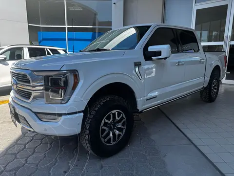 Ford Lobo Lariat usado (2023) color Blanco precio $1,299,000