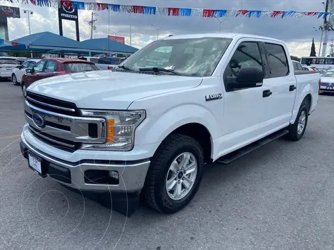 Ford Lobo XLT CREW CAB 4X2 usado (2018) color Blanco precio $528,000