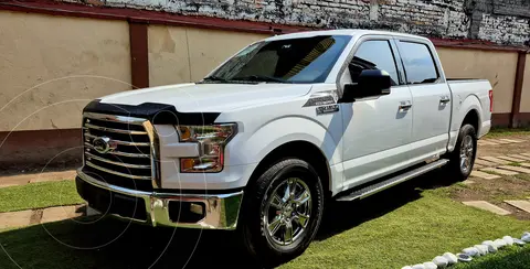 Ford Lobo XLT 4x2 Cabina Doble usado (2016) color Blanco Oxford precio $395,500