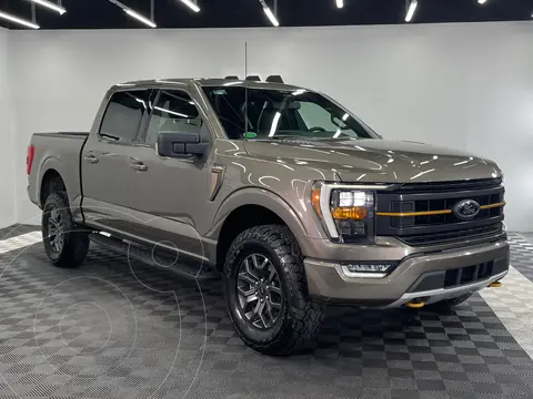 Ford Lobo Tremor usado (2022) color Gris financiado en mensualidades(enganche $217,980 mensualidades desde $24,225)