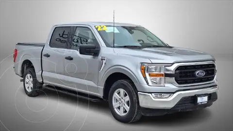 Ford Lobo XLT CREW CAB 4X2 5.0L V8 usado (2022) color Plata precio $785,000