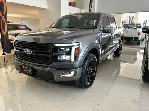 Ford Lobo Platinum usado (2024) color Gris financiado en mensualidades(enganche $336,538 mensualidades desde $25,735)