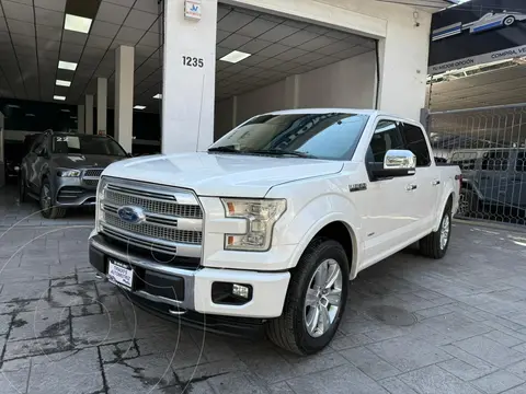 Ford Lobo Doble Cabina Platinum 4x4 usado (2017) color Blanco precio $549,000