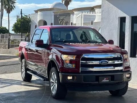 Ford Lobo Lariat 4x4 Cabina Doble usado (2015) color Rojo Granate precio $498,000