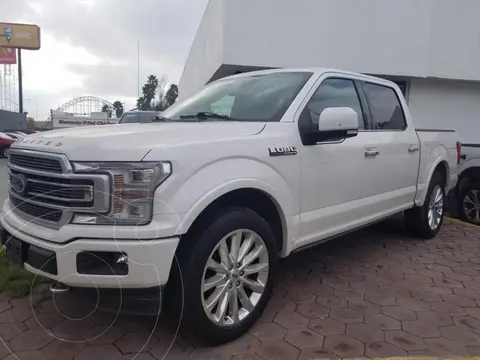 Ford Lobo Doble Cabina Platinum 4x4 usado (2018) color Blanco financiado en mensualidades(enganche $199,000 mensualidades desde $42,000)