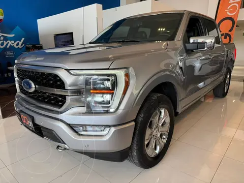 Ford Lobo Platinum usado (2023) color plateado financiado en mensualidades(enganche $347,165 mensualidades desde $26,548)