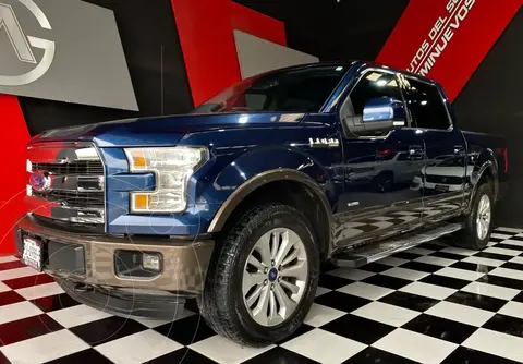Ford Lobo Lariat 4x4 Cabina Doble usado (2015) color Azul Perla precio $529,000