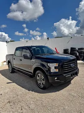 Ford Lobo Doble Cabina Lariat 4x4 usado (2017) color Negro precio $465,000