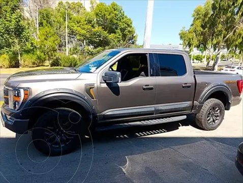 Ford Lobo XLT CREW CAB 4X2 5.0L V8 usado (2022) color Blanco precio $1,199,000