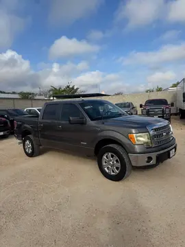 Ford Lobo XLT 4x4 Cabina Doble usado (2014) color Gris precio $340,000