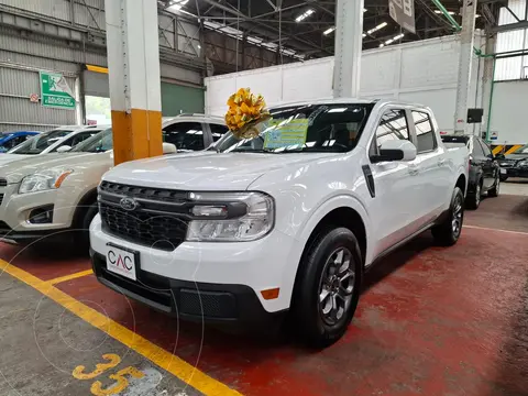 Ford Maverick XLT usado (2022) color Blanco Oxford financiado en mensualidades(enganche $120,300 mensualidades desde $10,800)