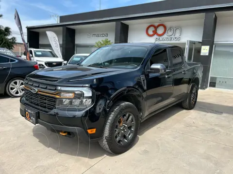 Ford Maverick Lariat usado (2023) color Negro financiado en mensualidades(enganche $176,035 mensualidades desde $13,461)
