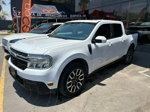 Ford Maverick Lariat usado (2022) color Blanco financiado en mensualidades(enganche $152,600 mensualidades desde $11,669)