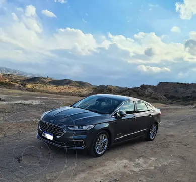 Ford Mondeo Hibrido Vignale usado (2020) color Gris precio u$s26.900