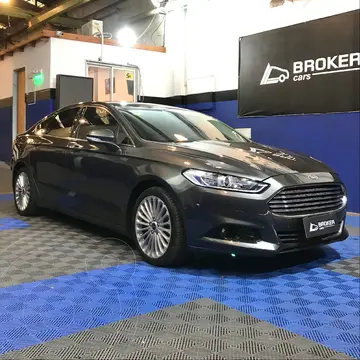 foto Ford Mondeo Titanium 2.0L Ecoboost Aut usado (2016) color Negro precio u$s18.000