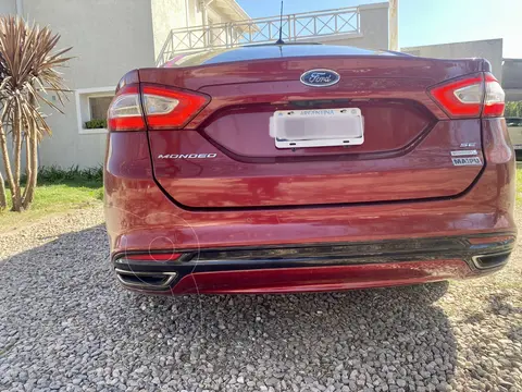 Ford Mondeo SE 2.0L Aut Ecoboost usado (2016) color Bordo precio $5.200.000