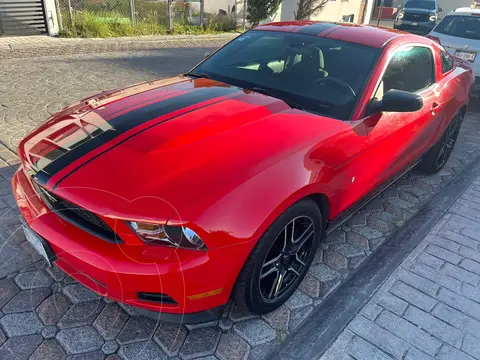 Ford Mustang Coupe 3.7L V6 Aut usado (2012) color Rojo Racing precio $227,000