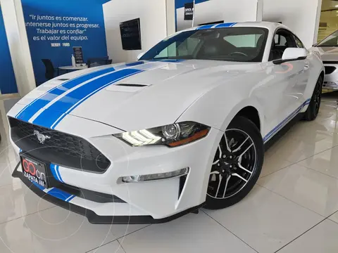 Ford Mustang EcoBoost Aut usado (2021) color Blanco financiado en mensualidades(enganche $201,000 mensualidades desde $14,572)