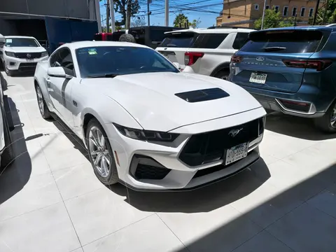 Ford Mustang GT usado (2024) color Blanco Oxford precio $939,000