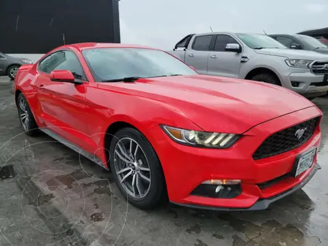 foto Ford Mustang Coupé 2.3L usado (2016) color Rojo precio $498,000