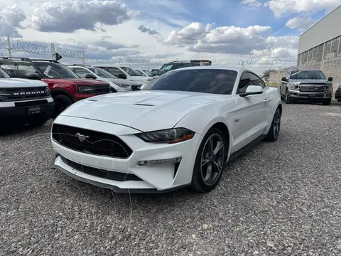 Ford Mustang GT usado (2022) color Blanco Oxford precio $870,000