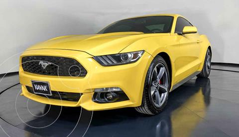 foto Ford Mustang ST Coupé 3.7L V6 usado (2016) color Amarillo precio $374,999