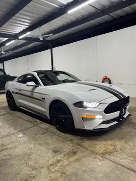 Ford Mustang GT 5.0L V8 usado (2018) color Blanco precio $515,000