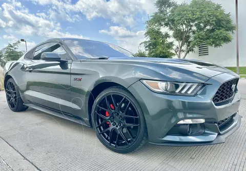 Ford Mustang Coupe 2.3L usado (2015) color Verde precio $316,000