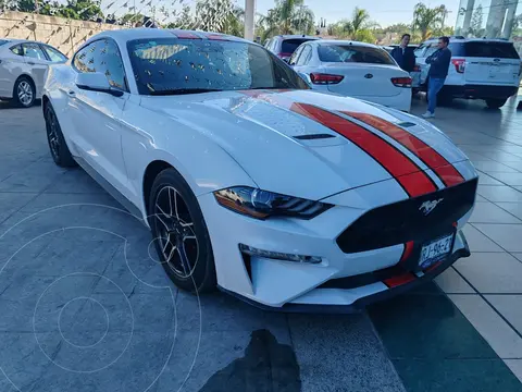 Ford Mustang EcoBoost Aut usado (2019) color Blanco Oxford precio $539,000