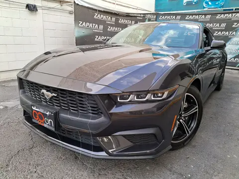 Ford Mustang EcoBoost Premium usado (2024) color Gris precio $850,000
