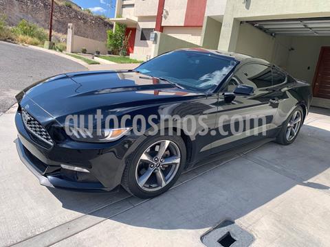 foto Ford Mustang Coupé 3.7L V6 Aut usado (2017) color Negro precio $340,000